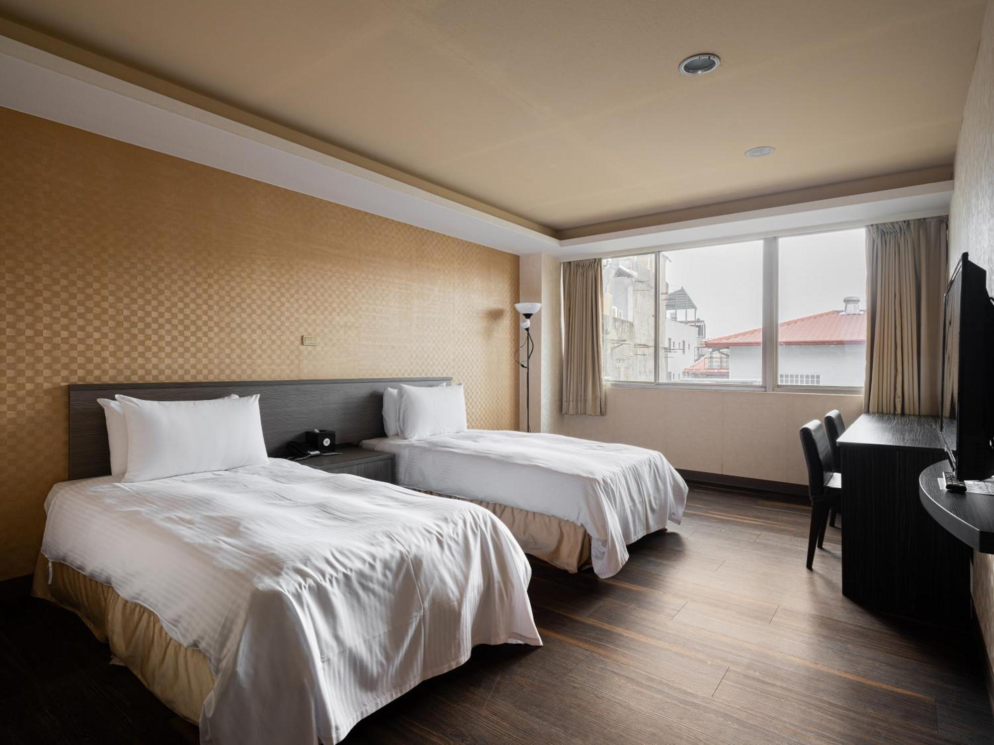 West Hotel Puli Luaran gambar